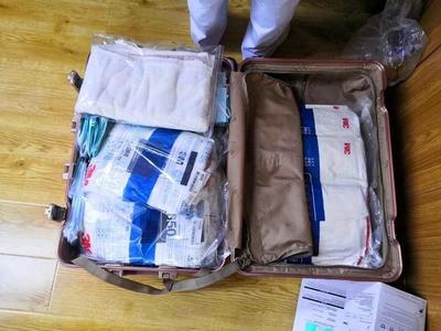 逆行的白衣战士 息烽县首批医护人员驰援湖北，防护用品是他们的坚实盾牌