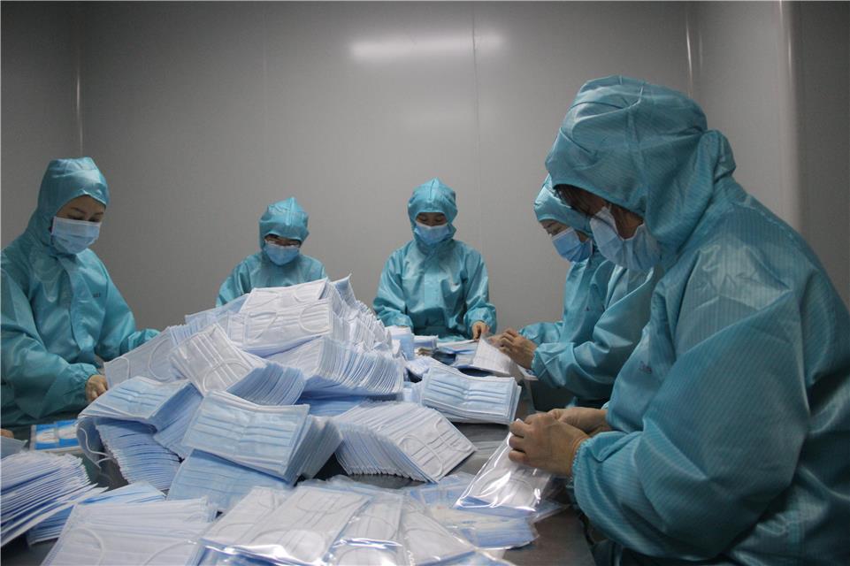 山城力量，全力驰援——重庆企业开足马力保障医疗物资供应